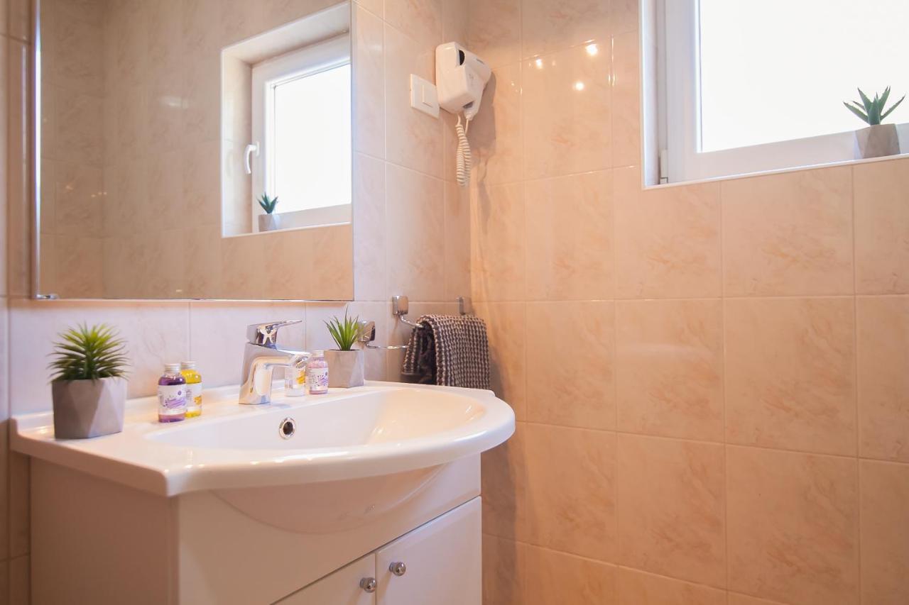 Hotel Villa Dzamonja Bol Kültér fotó